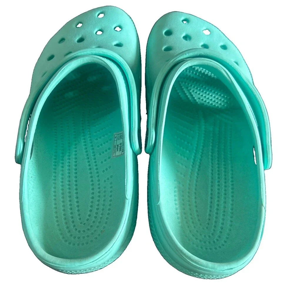 Crocs Classic Clogs Unisex W 8 / M 6 Mint Green Slip On Lightweight Casual